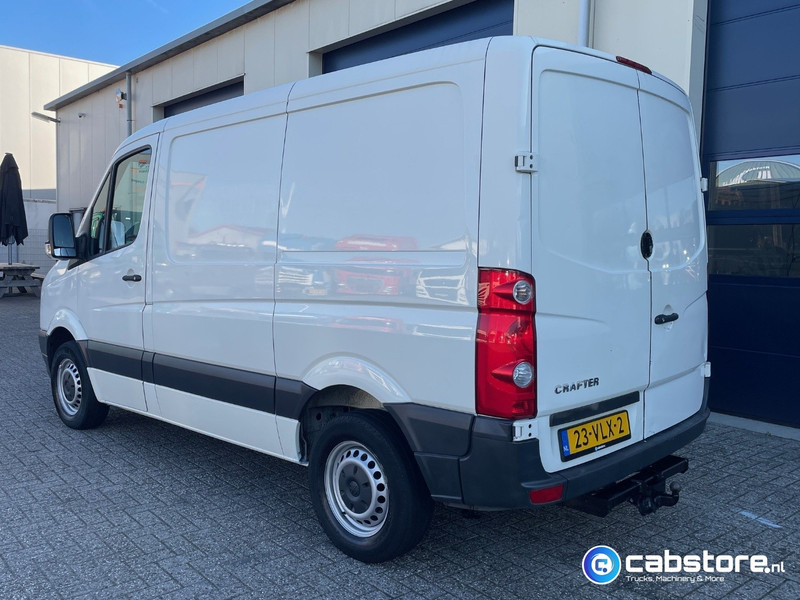 Volkswagen Crafter 2.5 TDI 90 Pk - Bouwjaar 2008 - Km 177.246 - Airco - Trekhaak - 6 Speed handgeschakeld - 2 zitplaatsen - Small van: picture 3 Volkswagen Crafter 2.5 TDI 90 Pk - Bouwjaar 2008 - Km 177.246 - Airco - Trekhaak - 6 Speed handgeschakeld - 2 zitplaatsen - Small van: picture 3