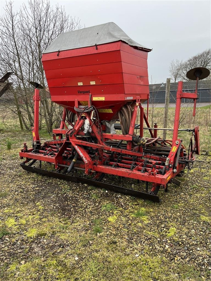 Accord Luftsåmaskine - Combine seed drill: picture 1 Accord Luftsåmaskine - Combine seed drill: picture 1