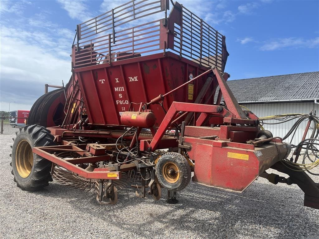 Tim MIII SF900 - Farm trailer: picture 3 Tim MIII SF900 - Farm trailer: picture 3