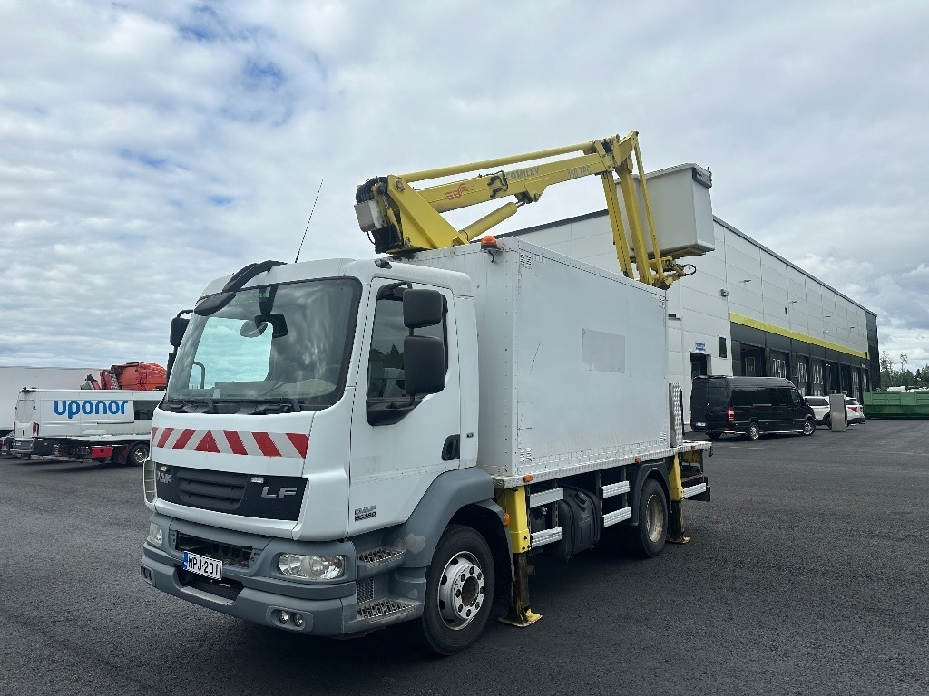 DAF 55.180 henkilönostin - Crane truck: picture 1 DAF 55.180 henkilönostin - Crane truck: picture 1