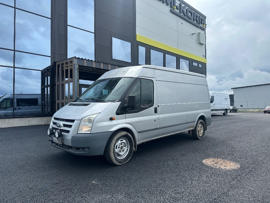 Ford Transit T350 4X4 huoltohyllyt - Panel van: picture 1 Ford Transit T350 4X4 huoltohyllyt - Panel van: picture 1