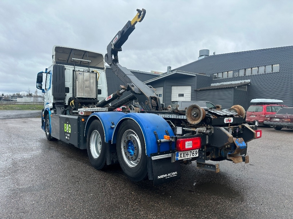 Iveco AD 260S40 Y/FS CNG  - Hook lift truck: picture 5 Iveco AD 260S40 Y/FS CNG  - Hook lift truck: picture 5