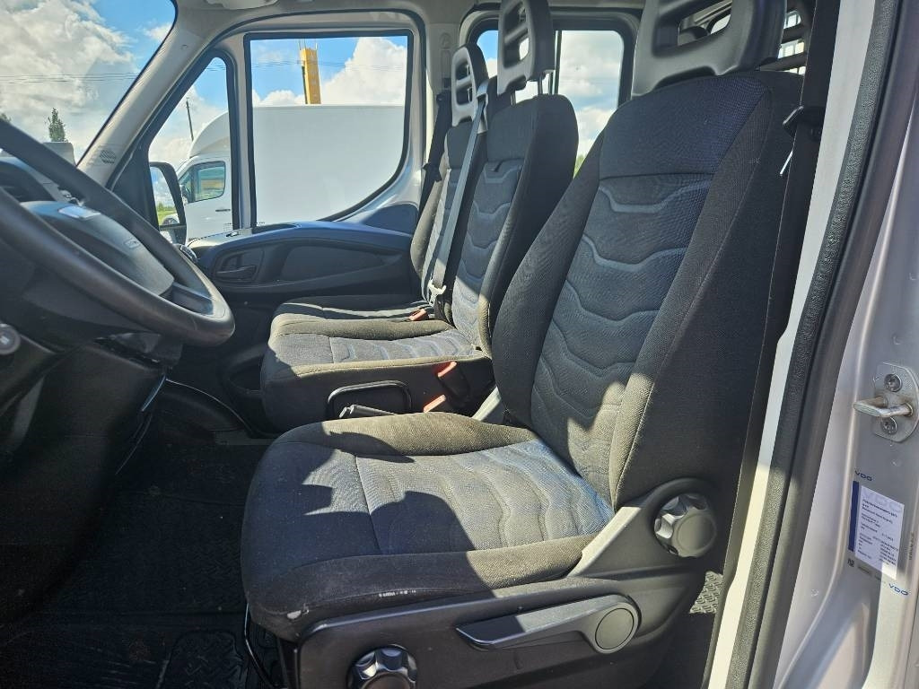 Open body delivery van, Crew cab van Iveco Daily 35S18, 7hlö kevyt ka: picture 15 Open body delivery van, Crew cab van Iveco Daily 35S18, 7hlö kevyt ka: picture 15