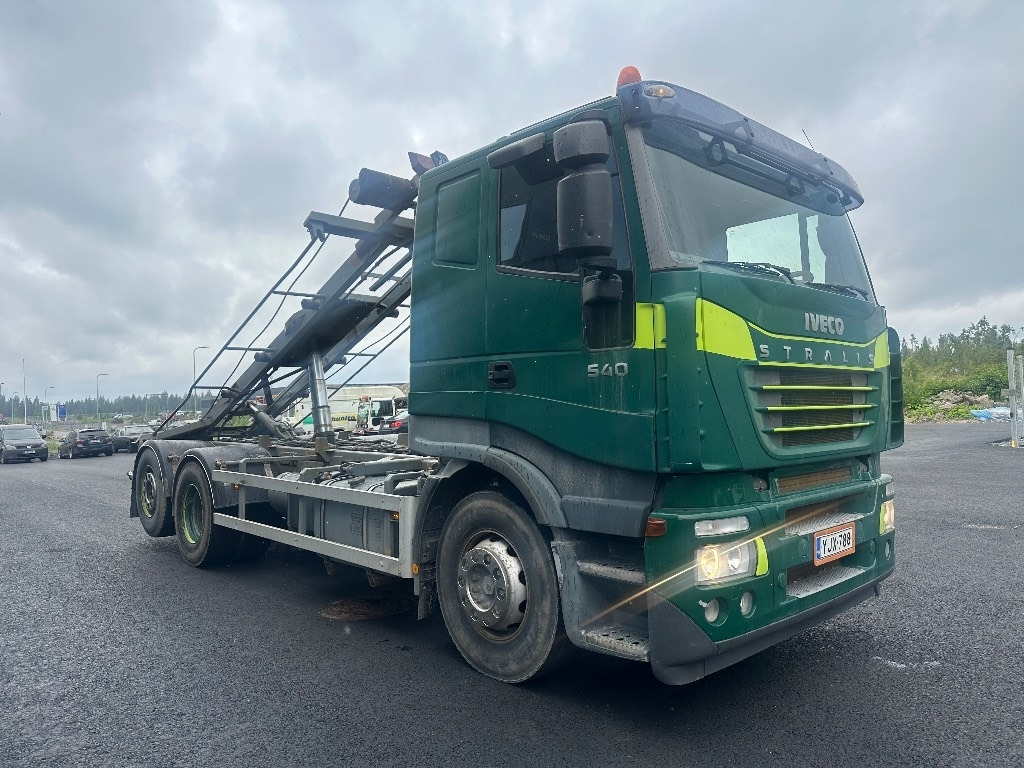 Iveco Stralis 260S54 6x2 - Skip loader truck: picture 2 Iveco Stralis 260S54 6x2 - Skip loader truck: picture 2