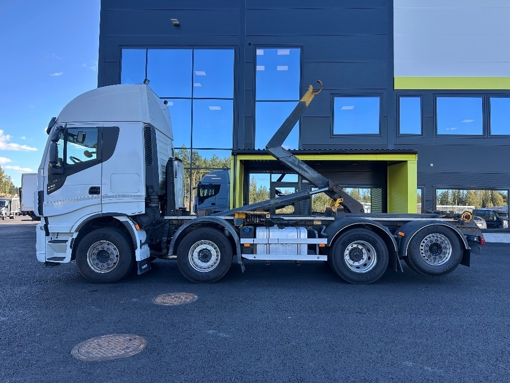 Hook lift truck Iveco X-Way AS35S560 8x2: picture 6 Hook lift truck Iveco X-Way AS35S560 8x2: picture 6