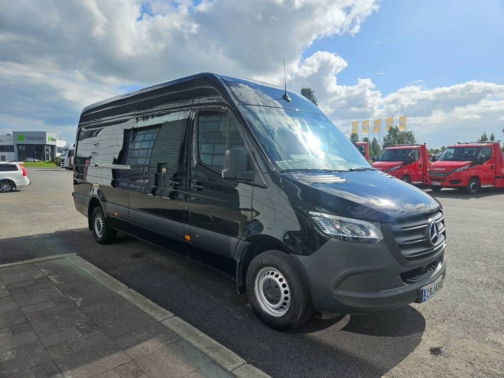 Mercedes-Benz Sprinter 317 RWD  - Panel van: picture 2 Mercedes-Benz Sprinter 317 RWD  - Panel van: picture 2