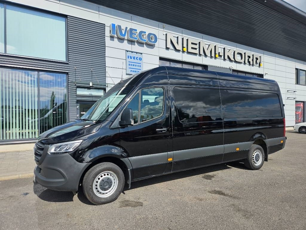 Mercedes-Benz Sprinter 317 RWD  - Panel van: picture 1 Mercedes-Benz Sprinter 317 RWD  - Panel van: picture 1