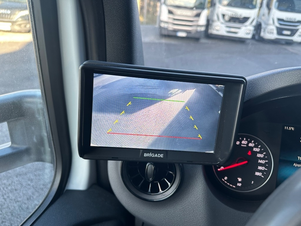 Closed box van Mercedes-Benz Sprinter 516 Nouseva kori: picture 23 Closed box van Mercedes-Benz Sprinter 516 Nouseva kori: picture 23