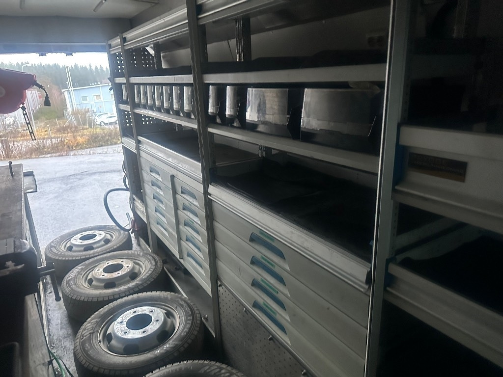 Renault Master huoltoauto varusteineen - Panel van: picture 4 Renault Master huoltoauto varusteineen - Panel van: picture 4