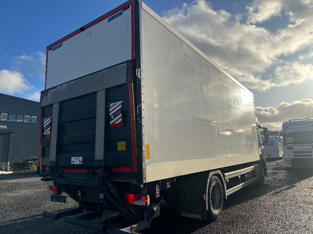 Scania P250 - Box truck: picture 3 Scania P250 - Box truck: picture 3