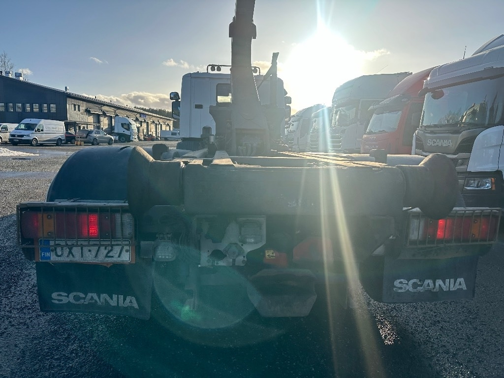 Scania P420 - Hook lift truck: picture 4 Scania P420 - Hook lift truck: picture 4