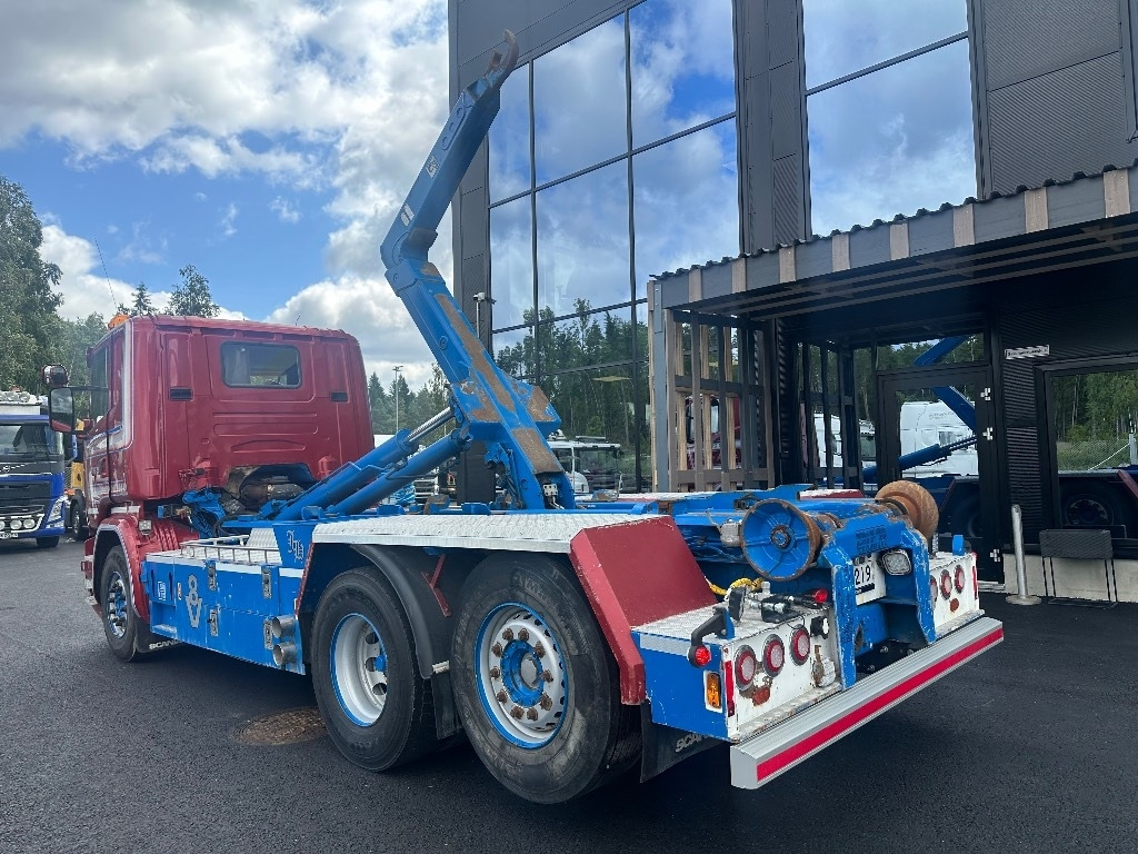 Scania R580 6x2*4 - Hook lift truck: picture 4 Scania R580 6x2*4 - Hook lift truck: picture 4