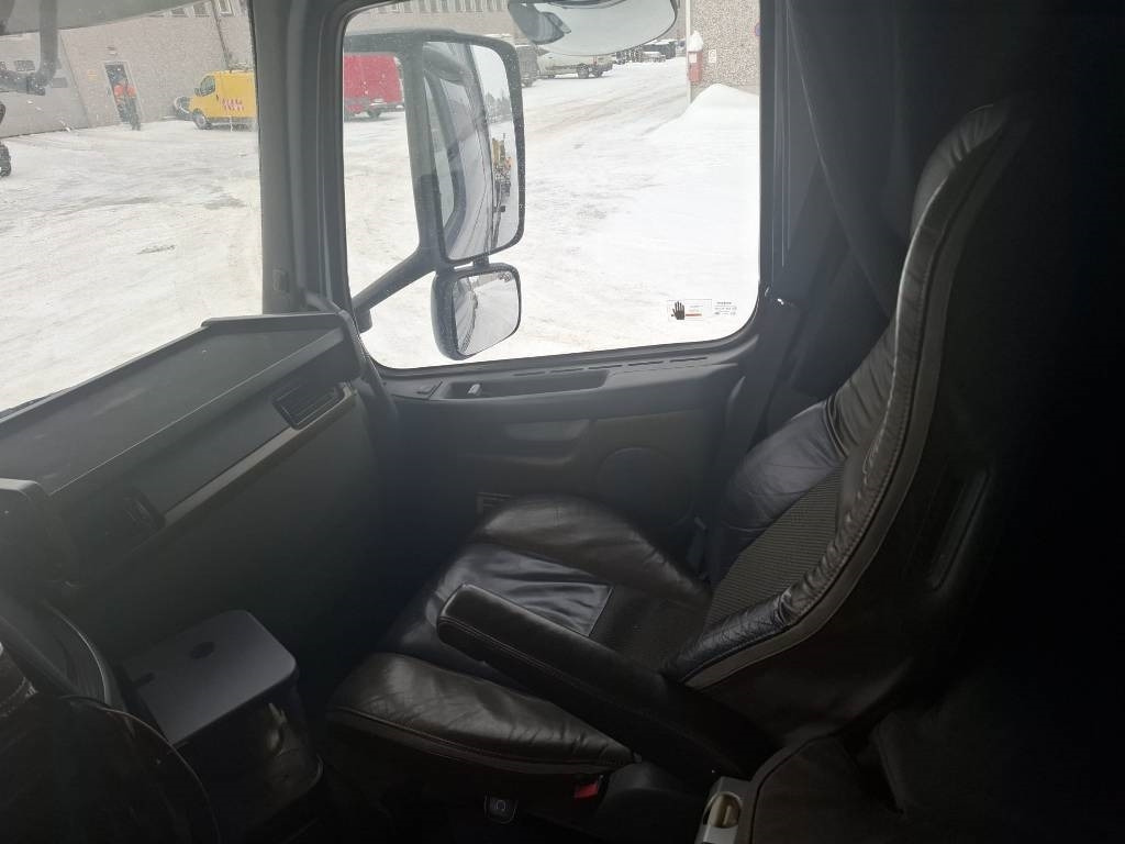 Tractor unit Volvo FH16 700 8x4 XXL GLOBE + Faymonville 4aks kehto: picture 8