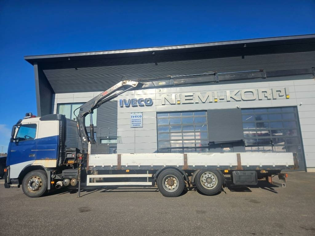 Volvo FH12 6x2 Hiab 166 kympitys 2029 asti  - Crane truck: picture 5 Volvo FH12 6x2 Hiab 166 kympitys 2029 asti  - Crane truck: picture 5