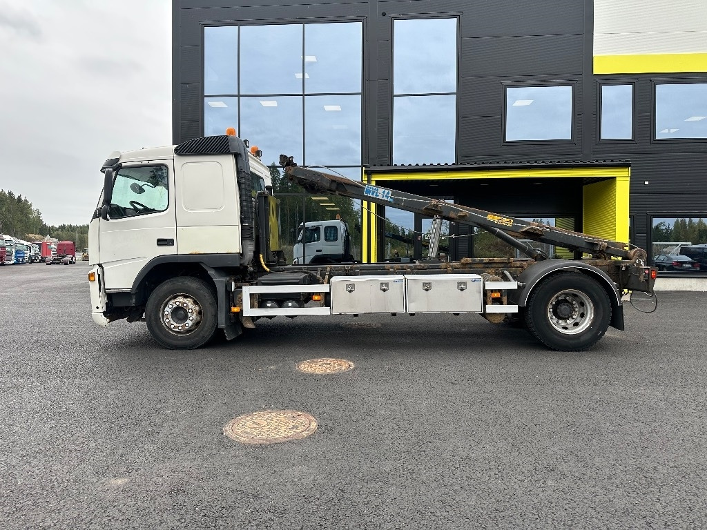 Volvo FM9 4x2 vaijerilaitteilla - Skip loader truck: picture 5 Volvo FM9 4x2 vaijerilaitteilla - Skip loader truck: picture 5