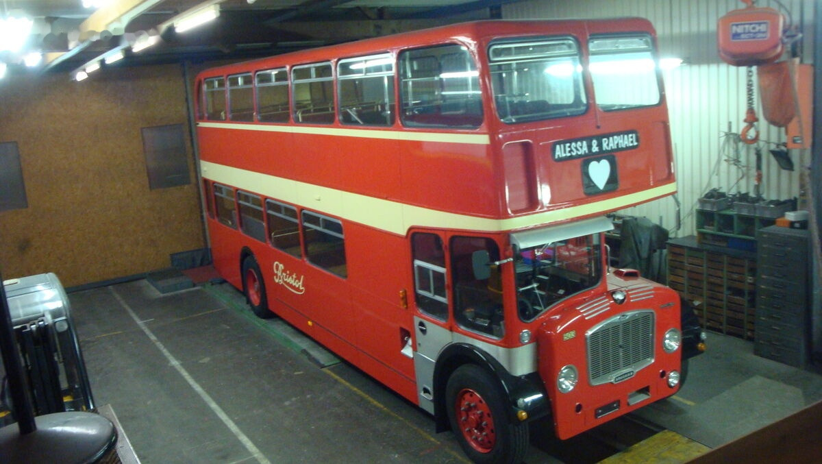 Bristol Lodekka FLF - Double-decker bus: picture 4 Bristol Lodekka FLF - Double-decker bus: picture 4