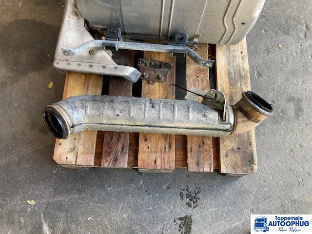 DAF exhaust pipe – DAF 2121610 - Muffler/ Exhaust system for Truck: picture 1 DAF exhaust pipe – DAF 2121610 - Muffler/ Exhaust system for Truck: picture 1