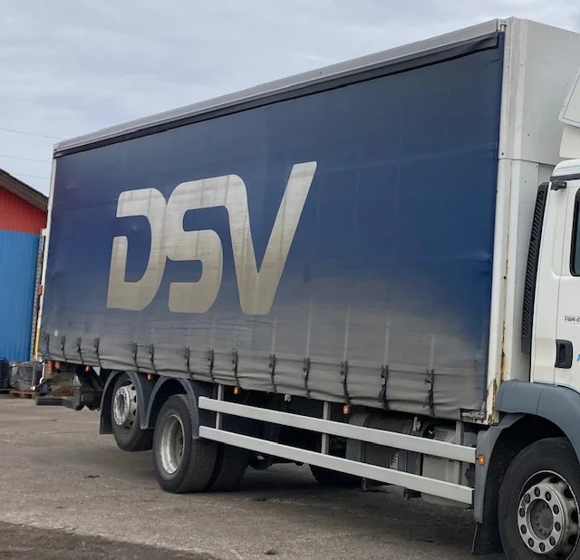 MAN TGM 26.290 6X2/4 - Curtain side truck: picture 2 MAN TGM 26.290 6X2/4 - Curtain side truck: picture 2