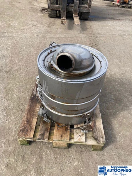 Scania 1865785 Lyddæmper - Muffler/ Exhaust system for Truck: picture 1 Scania 1865785 Lyddæmper - Muffler/ Exhaust system for Truck: picture 1