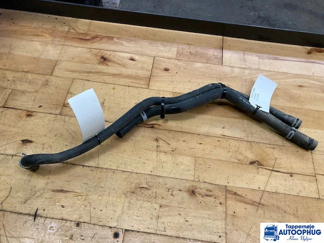 Scania vandslange Scania 2330409 , 2334301 - Engine and parts for Truck: picture 1 Scania vandslange Scania 2330409 , 2334301 - Engine and parts for Truck: picture 1