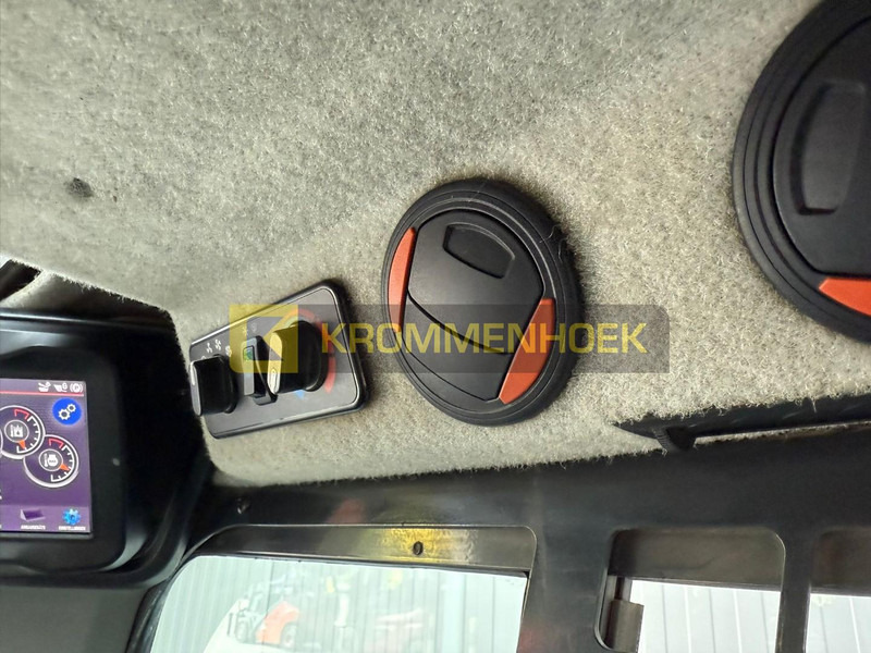 Skid steer loader Bobcat T 76 Laser Grader 244 cm HD: picture 18 Skid steer loader Bobcat T 76 Laser Grader 244 cm HD: picture 18