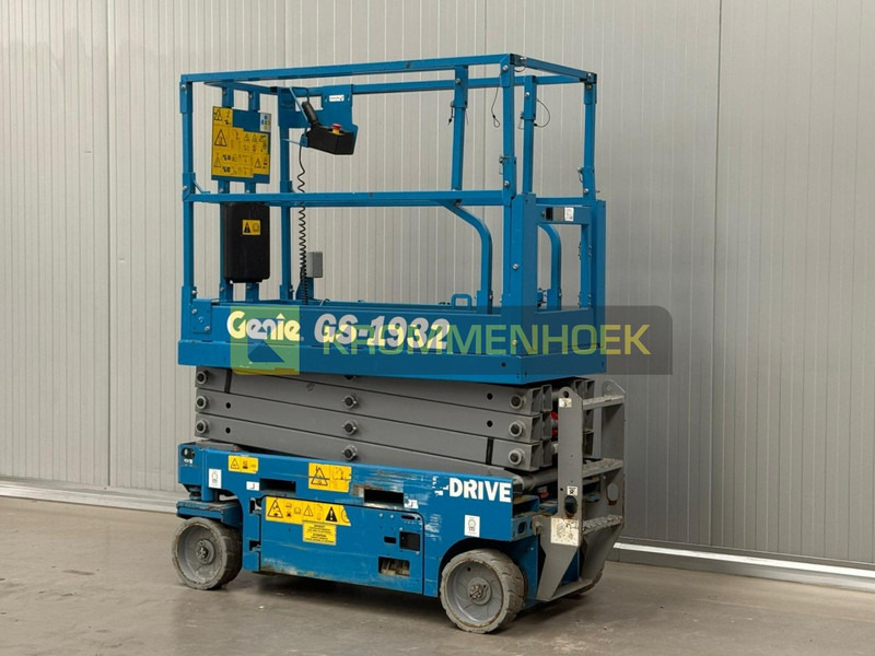 Genie GS 1932 E-drive - Scissor lift: picture 3 Genie GS 1932 E-drive - Scissor lift: picture 3