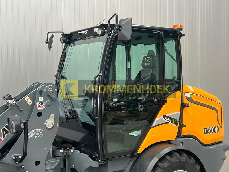 Wheel loader Giant G 5000: picture 14