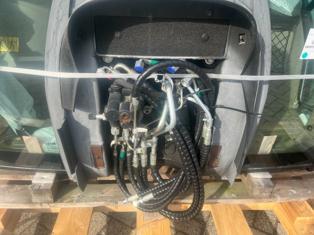 Case MAXXUM / PUMA - Cab for Agricultural machinery: picture 5 Case MAXXUM / PUMA - Cab for Agricultural machinery: picture 5