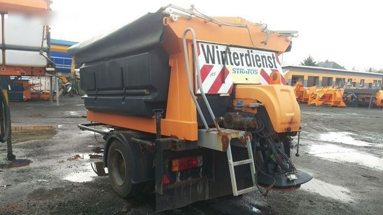 Schmidt Przyczepka 3,5m3 - Sand/ Salt spreader: picture 5 Schmidt Przyczepka 3,5m3 - Sand/ Salt spreader: picture 5