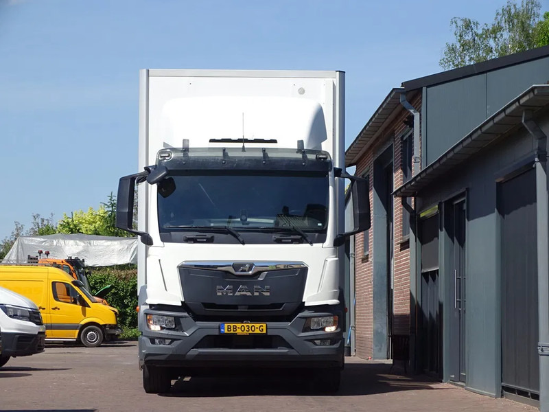 MAN 26.290 CARRIER ICELAND.11 825x245x250 216TKM 2X STUURAS - Refrigerated truck: picture 2 MAN 26.290 CARRIER ICELAND.11 825x245x250 216TKM 2X STUURAS - Refrigerated truck: picture 2