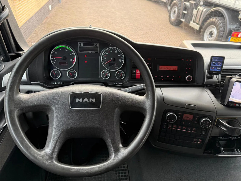Leasing of MAN TGM 15.250 E6 DC FUELSTATION ATLAS COPCO WaterTank MAN TGM 15.250 E6 DC FUELSTATION ATLAS COPCO WaterTank: picture 13 Leasing of MAN TGM 15.250 E6 DC FUELSTATION ATLAS COPCO WaterTank MAN TGM 15.250 E6 DC FUELSTATION ATLAS COPCO WaterTank: picture 13