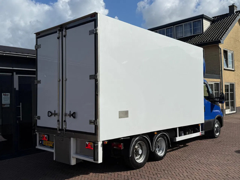 Iveco Daily 40C18 3.0 180PK Aut.Clixtar Koeler 2.6 ton Laadvm. BE License - Tractor unit: picture 3 Iveco Daily 40C18 3.0 180PK Aut.Clixtar Koeler 2.6 ton Laadvm. BE License - Tractor unit: picture 3