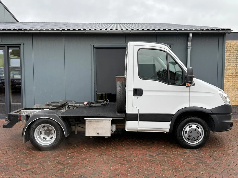 Iveco Daily 40C21 3.0 210 PK N1 Be trekker Luchtvering 8750KG Totaal gewicht - Tractor unit: picture 4 Iveco Daily 40C21 3.0 210 PK N1 Be trekker Luchtvering 8750KG Totaal gewicht - Tractor unit: picture 4