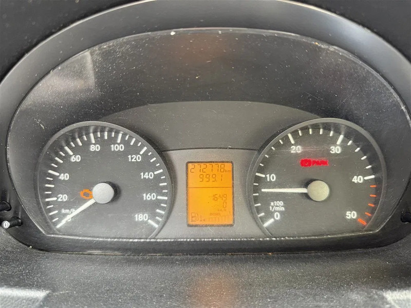 Tractor unit Mercedes-Benz Sprinter 519 BE Trekker 3250 KG laadvermogen Dhollandia Laadklep: picture 11