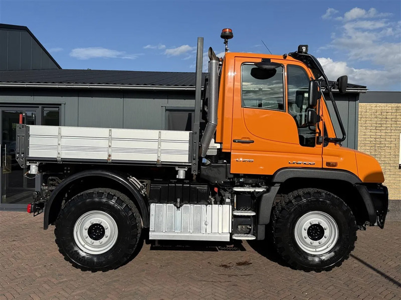 Mercedes-Benz Unimog U 218 Kipper 3 Seats 4WD AGRI Euro 6 - Truck: picture 2 Mercedes-Benz Unimog U 218 Kipper 3 Seats 4WD AGRI Euro 6 - Truck: picture 2