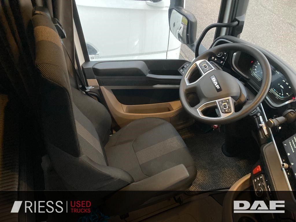 DAF XG 480 FT 4x2 Intarder - Tractor unit: picture 5 DAF XG 480 FT 4x2 Intarder - Tractor unit: picture 5