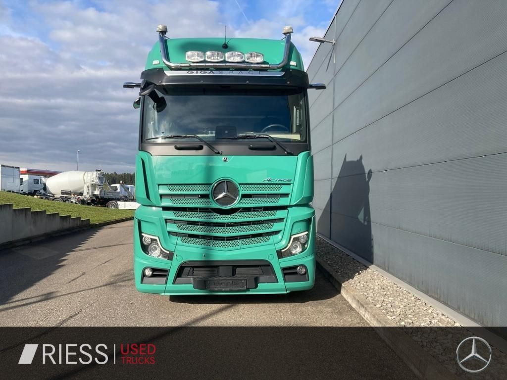 Mercedes-Benz Actros 1853 LS Giga Space Alcoa Hydraulik Navi Mercedes-Benz Actros 1853 LS Giga Space Alcoa Hydraulik Navi - Tractor unit: picture 5 Mercedes-Benz Actros 1853 LS Giga Space Alcoa Hydraulik Navi Mercedes-Benz Actros 1853 LS Giga Space Alcoa Hydraulik Navi - Tractor unit: picture 5