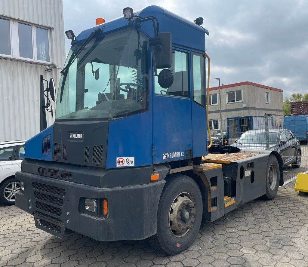 Kalmar T2 - Terminal tractor: picture 4 Kalmar T2 - Terminal tractor: picture 4