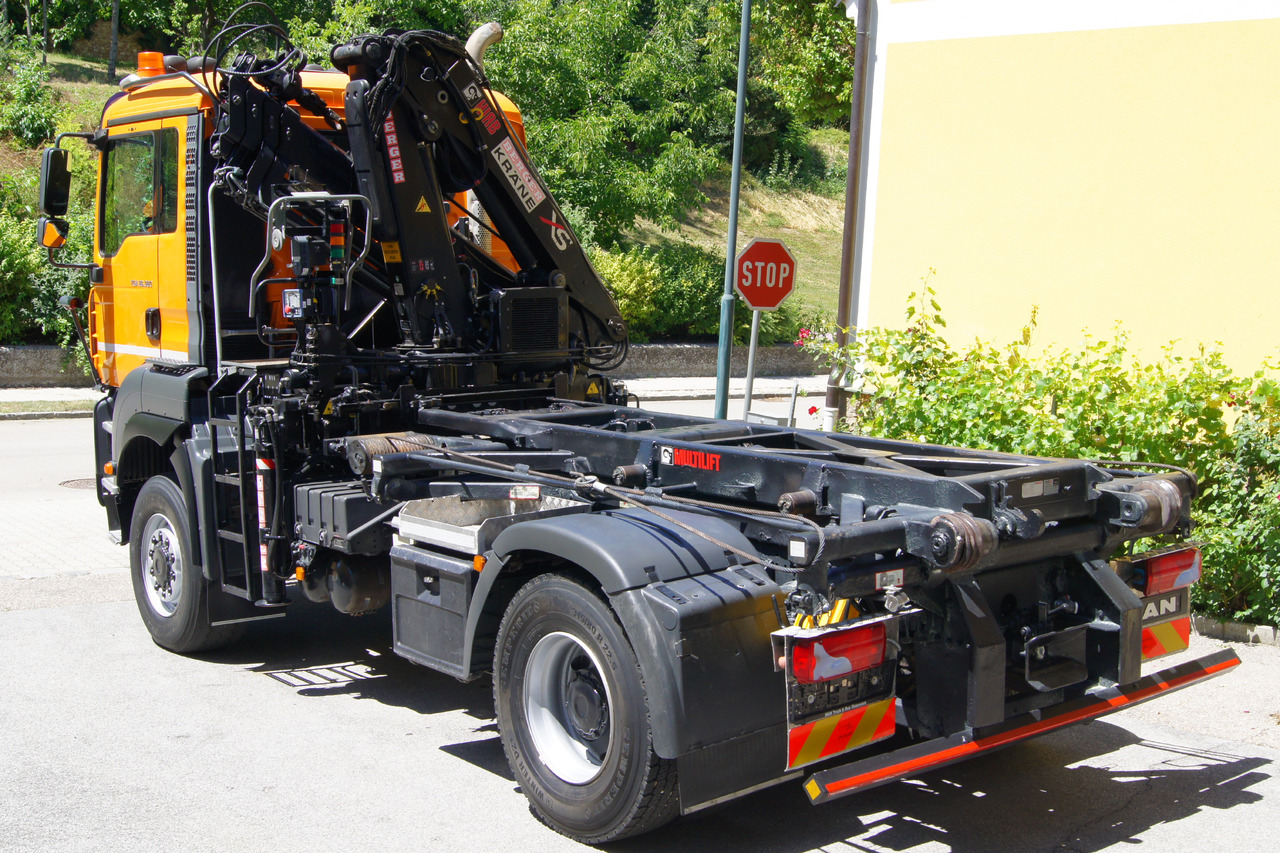 MAN TGA 18.360 BL 4x4/Euro4/TÜV/HIAB 111 korbfähig/MULTILIFT/Winterdienst - Cable system truck, Crane truck: picture 4 MAN TGA 18.360 BL 4x4/Euro4/TÜV/HIAB 111 korbfähig/MULTILIFT/Winterdienst - Cable system truck, Crane truck: picture 4