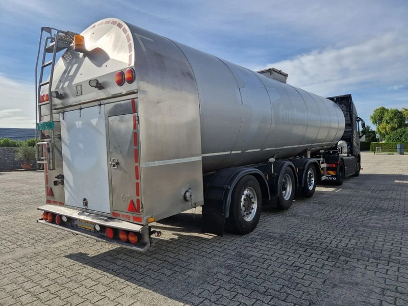 G.magyar 36000 liter geïsoleerde intra / melk tankoplegger met VSE Besturing en pomp - Tanker semi-trailer: picture 3 G.magyar 36000 liter geïsoleerde intra / melk tankoplegger met VSE Besturing en pomp - Tanker semi-trailer: picture 3
