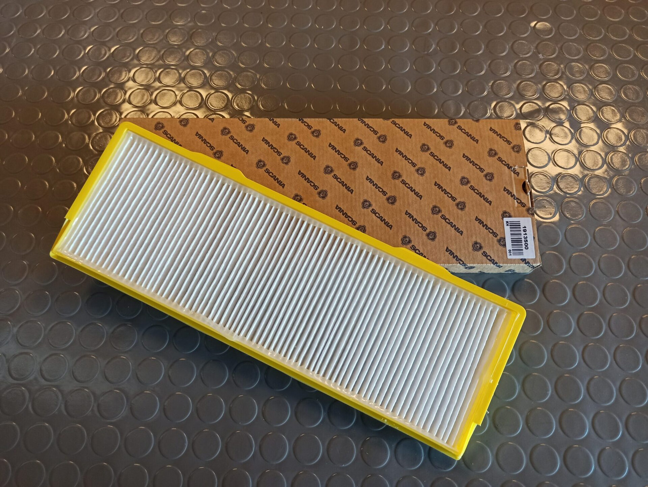 SCANIA AIR FILTER - 1913500 - Cabin filter for Truck: picture 1 SCANIA AIR FILTER - 1913500 - Cabin filter for Truck: picture 1