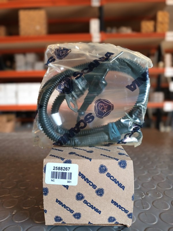 SCANIA CABLE HARNESS - 2588267 - Cables/ Wire harness for Truck: picture 1 SCANIA CABLE HARNESS - 2588267 - Cables/ Wire harness for Truck: picture 1