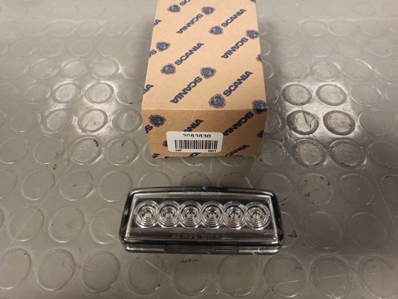 SCANIA DIRECTION INDICATOR - 2083830 - Turn signal for Truck: picture 1 SCANIA DIRECTION INDICATOR - 2083830 - Turn signal for Truck: picture 1