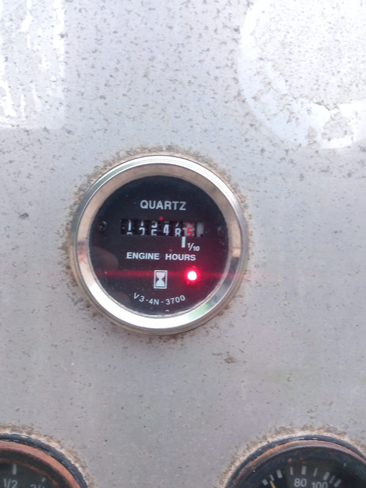 Mazaka MW-1000 - Pile driver: picture 2 Mazaka MW-1000 - Pile driver: picture 2