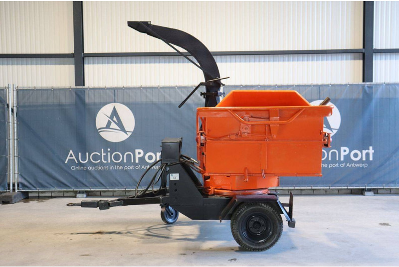 327 ZS - Wood chipper: picture 2 327 ZS - Wood chipper: picture 2