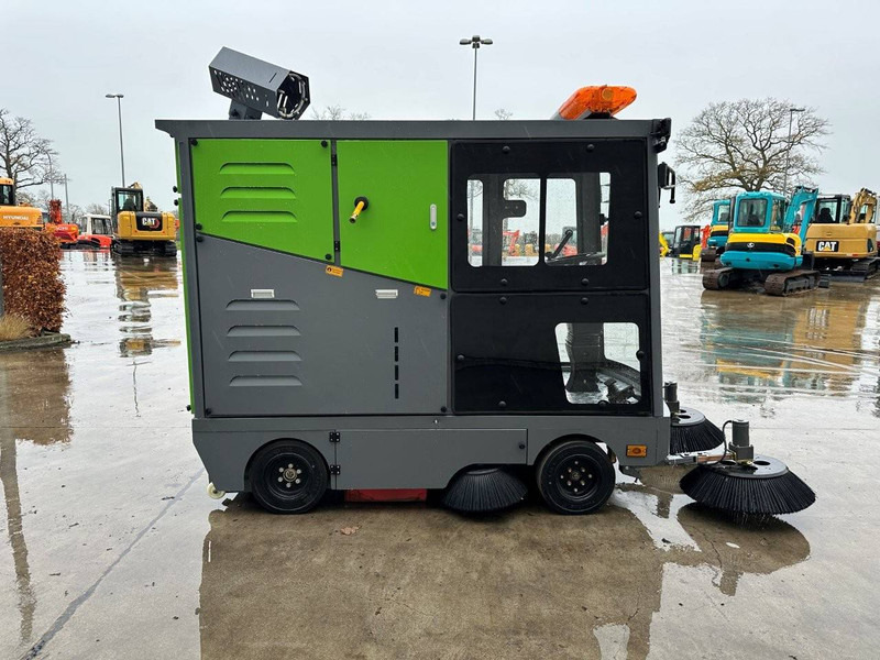 Å koda DY2400 - Road sweeper: picture 4 Å koda DY2400 - Road sweeper: picture 4