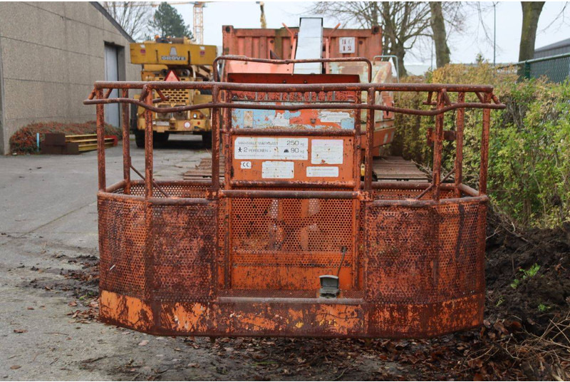 Aichi SR182/1SR602 - Telescopic boom: picture 3 Aichi SR182/1SR602 - Telescopic boom: picture 3