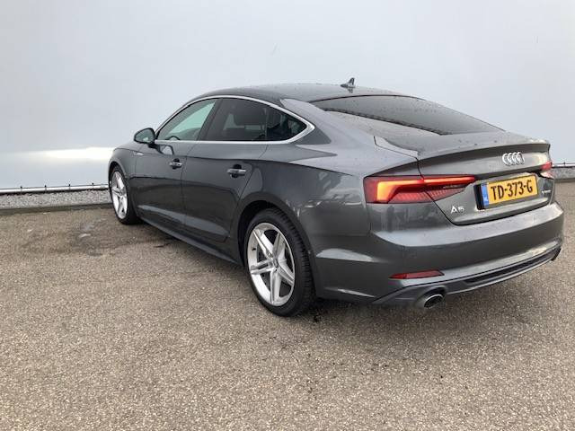 Audi A5 Sportback G-Tron S Line Edition - Saloon car: picture 5 Audi A5 Sportback G-Tron S Line Edition - Saloon car: picture 5