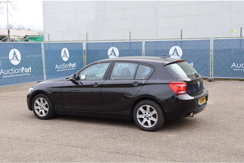 BMW 1 Serie - Saloon car: picture 4 BMW 1 Serie - Saloon car: picture 4