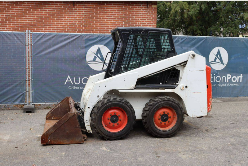Bobcat S130 - Wheel loader: picture 1 Bobcat S130 - Wheel loader: picture 1
